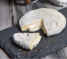 Load image into Gallery viewer, Tomme Vaudoise (cow)🇨ðŸ‡