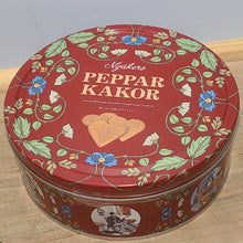Load image into Gallery viewer, Ginger Snap Cookies in a Tin