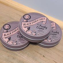Load image into Gallery viewer, Funky Ouma Spices & Seasonings, Round Tins
