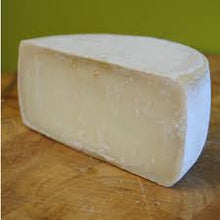 Load image into Gallery viewer, Tomme de Brebis de Charlevoix (sheep)π¨π¦