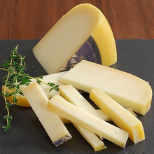 Load image into Gallery viewer, Lamb Chopper Gouda (goat)๐ณ๐ฑ๐บ๐ธ