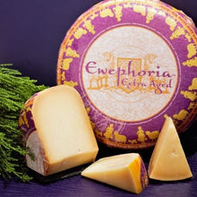 Load image into Gallery viewer, Ewephoria Aged Gouda (sheep)🇳🇱