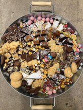Load image into Gallery viewer, Dessert Boards