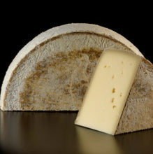 Load image into Gallery viewer, Hatley Road Farmstead Cheese Grand Cru (cow)🇨🇦
