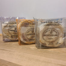 Load image into Gallery viewer, Andres Gavino Handmade Tortas 🇪🇸