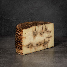 Load image into Gallery viewer, Oveja con Ajo Negro (sheep)🇪🇸