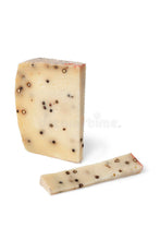 Load image into Gallery viewer, Pecorino Pepato (sheep)🇮🇹