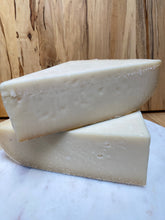Load image into Gallery viewer, Beemster Goat Gouda (goat)🇳🇱