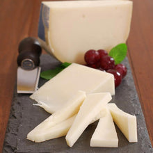 Load image into Gallery viewer, Beemster Goat Gouda (goat)🇳🇱