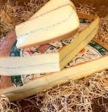 Load image into Gallery viewer, Morbier (cow)🇫🇷