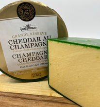 Load image into Gallery viewer, Champagne Cheddar (cow)🇬🇧