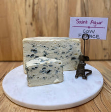 Load image into Gallery viewer, St Agur (cow)🇫🇷