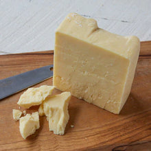 Load image into Gallery viewer, 6 Year Cheddar (cow )🇨🇦