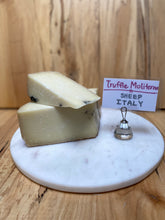 Load image into Gallery viewer, Truffle Moliterno (sheep)🇮🇹