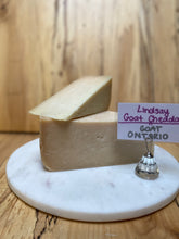 Load image into Gallery viewer, Lindsay Goat Cheddar (goat) 🇨🇦
