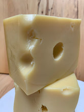 Load image into Gallery viewer, Emmentaler (cow)🇨ðŸ‡