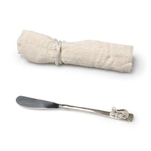 Load image into Gallery viewer, &quot;Squeak&quot; Cheese Board Utensils with Mouse on Handle
