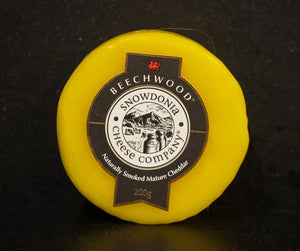 Snowdonia’s Beechwood Cheddar Truckle