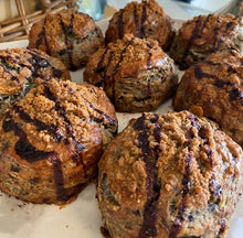 Load image into Gallery viewer, Lazy Daisy Buttermilk Biscuits
