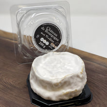 Load image into Gallery viewer, Chateau de Bourgogne aux Truffes (cow)🇫🇷
