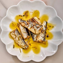 Load image into Gallery viewer, Nice Cans Sardines 🇨🇦🇵🇹
