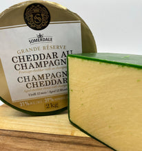 Load image into Gallery viewer, Champagne Cheddar (cow) 🇬🇧
