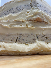 Load image into Gallery viewer, Brie W/ Truffle (cow) 🇫🇷
