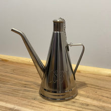 Load image into Gallery viewer, Olive Oil Kettle 1830
