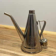 Load image into Gallery viewer, Olive Oil Kettle 1830
