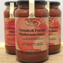 Load image into Gallery viewer, Delicious &amp; Sons Italian Tomato Sauce

